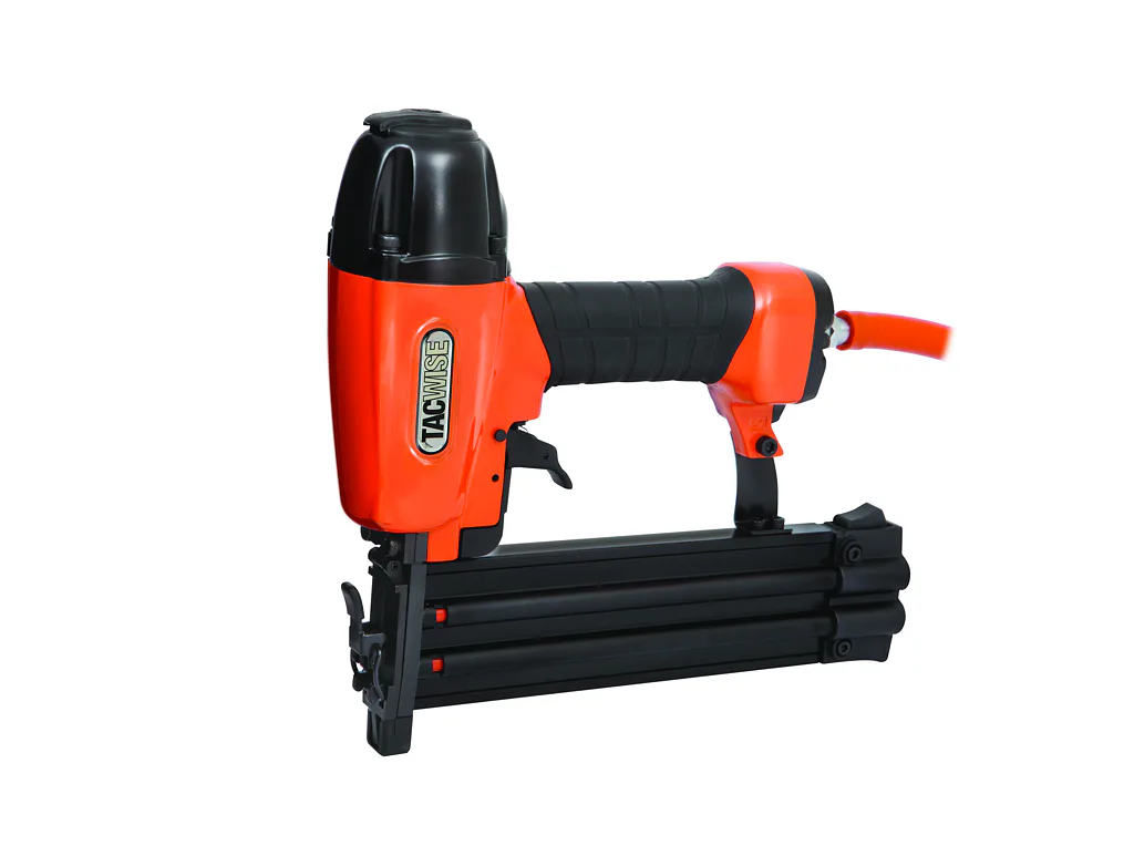 Pneumatická bradovačka TACWISE DGN50V - brady typu 12 délky 20 - 50 mm